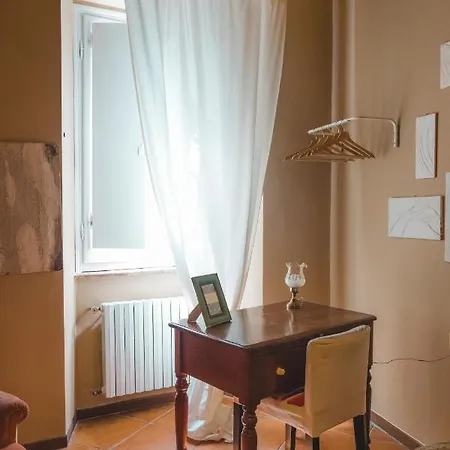 Casetta Campo De Fiori Apartment *