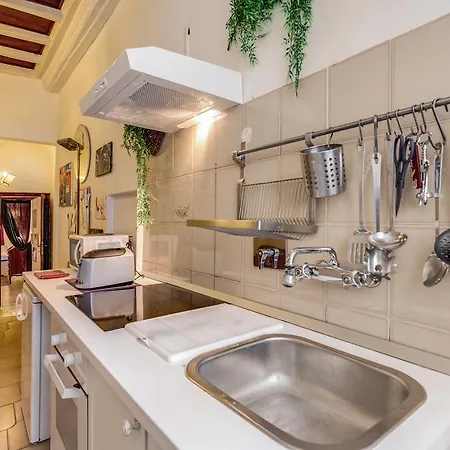 Apartment Casetta Campo De Fiori *