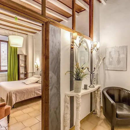 Apartment Casetta Campo De Fiori