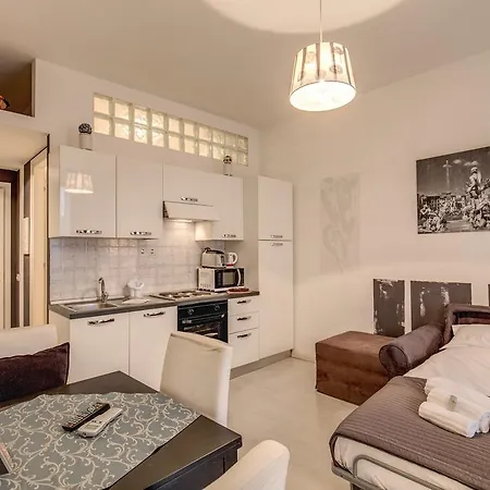 Casetta Campo De Fiori Apartment